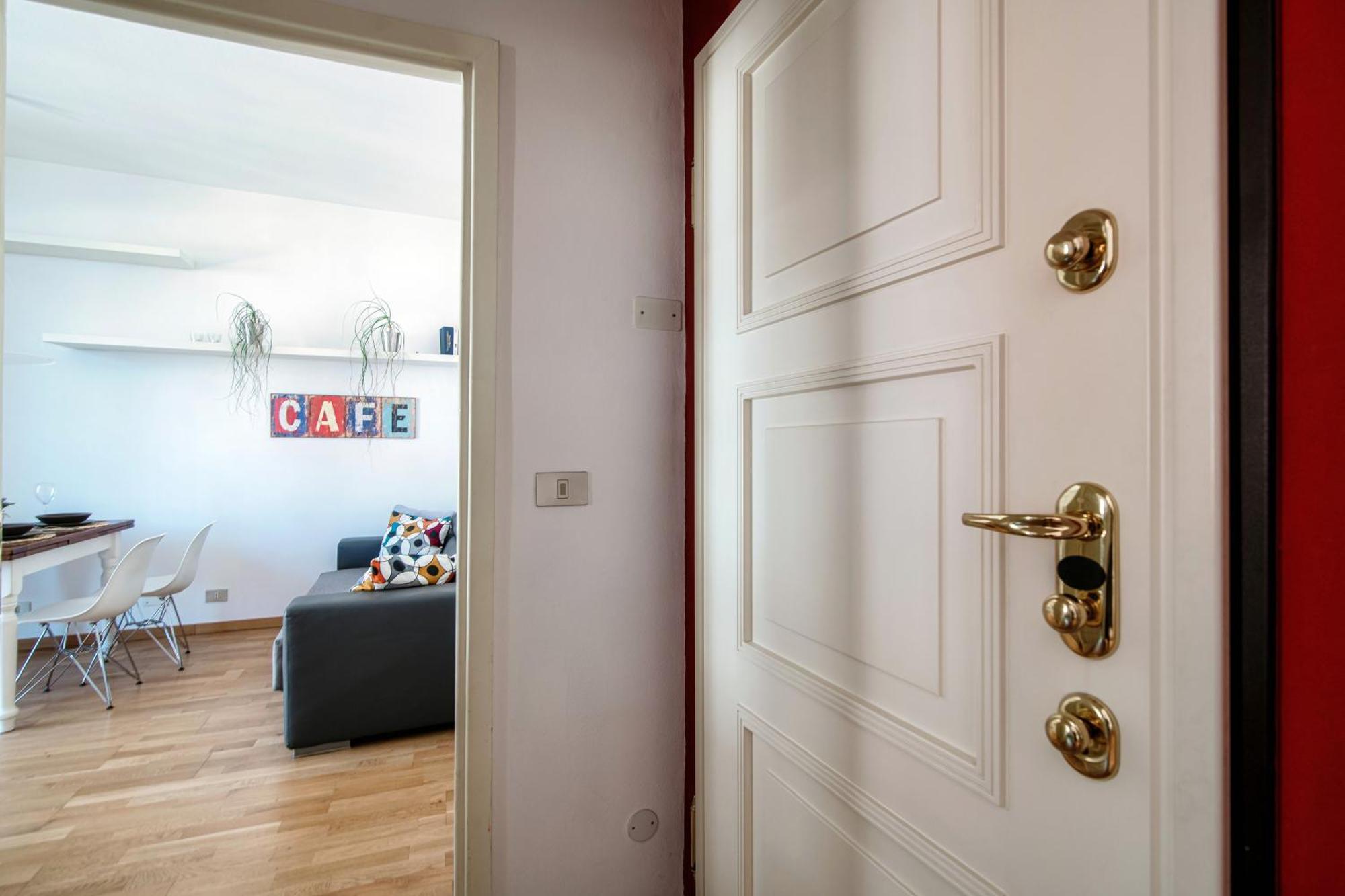 Anna'S Home Super Cozy Flat, With A/C, High Speed Wifi, Near The Lake And Public Transport Como Exterior foto